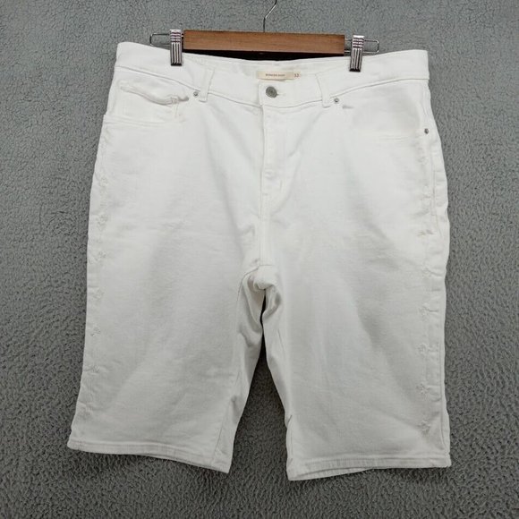 Levis Shorts Mens 33 White Bermuda Floral Embroidered Sides Summer Vacation‎ - Picture 1 of 8